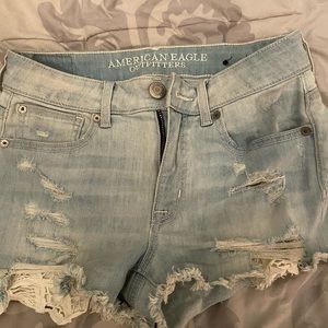 American Eagle size 2 shorts.